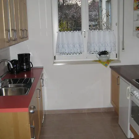 Cozy In Leubnitz-neustra Near River Apartment *